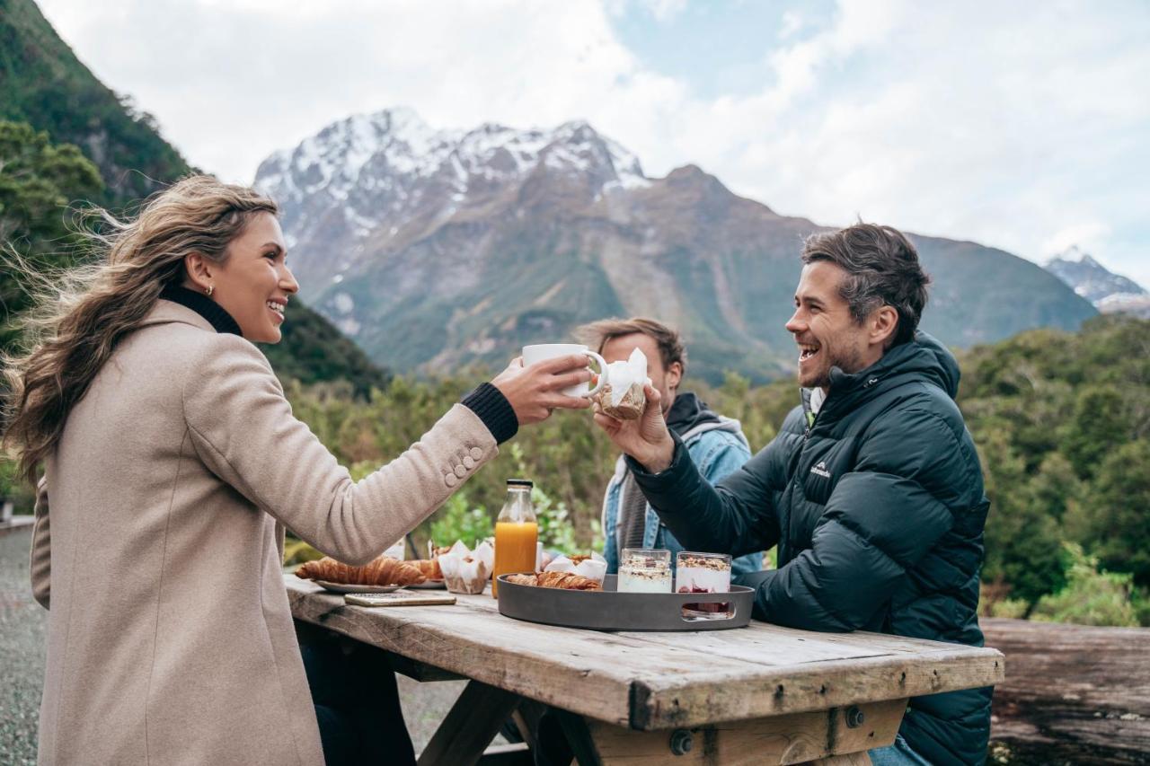 Milford Sound Lodge Bagian luar foto