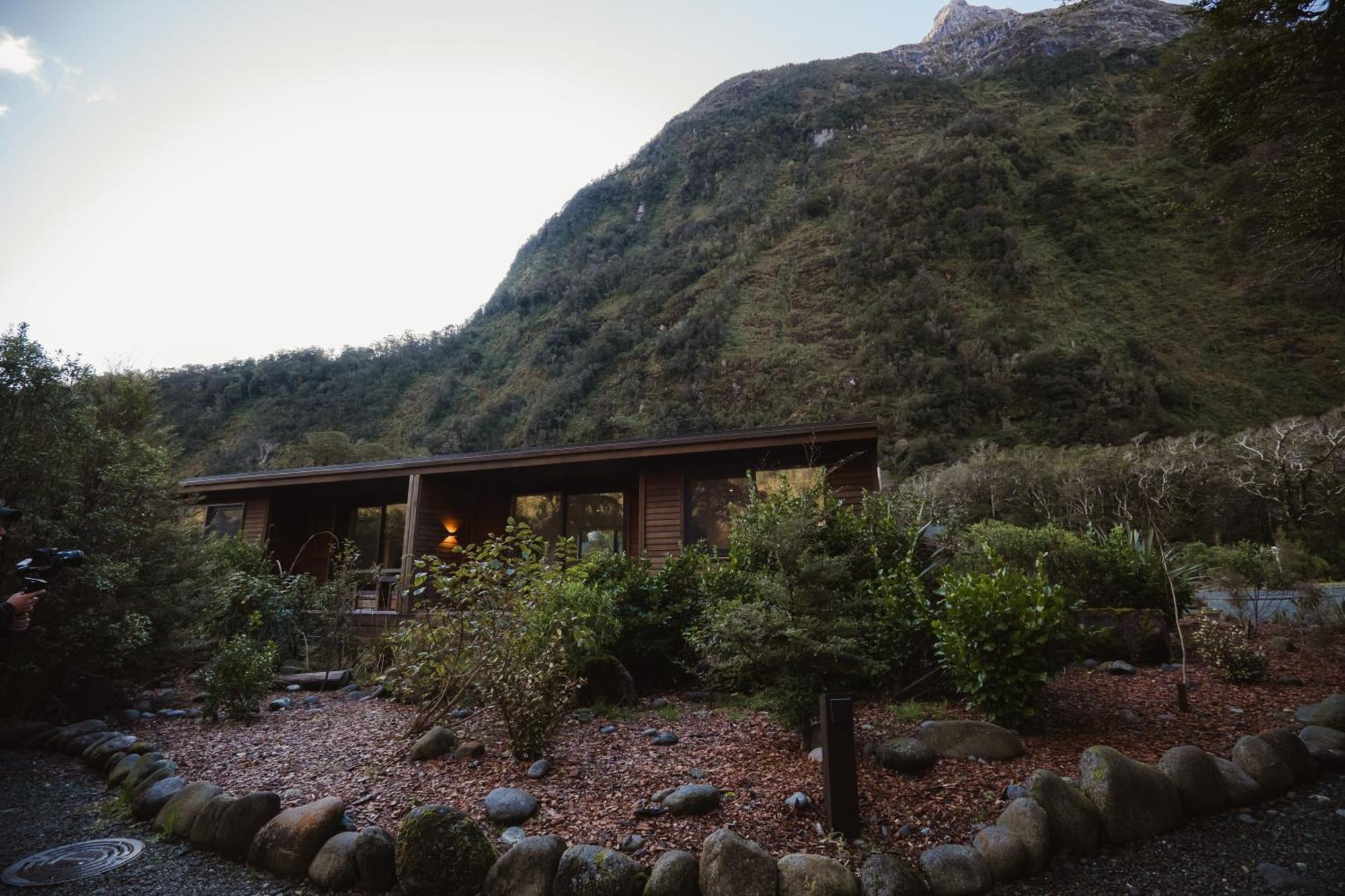 Milford Sound Lodge Bagian luar foto